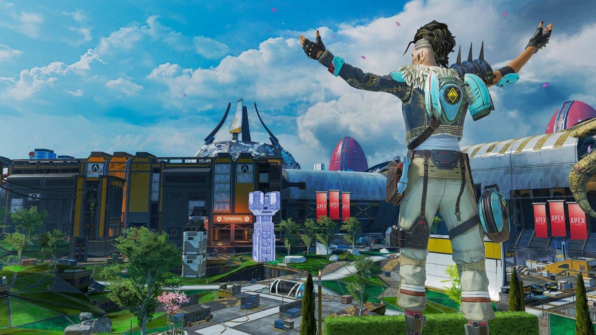 mad maggie overlooking olympus in apex legends